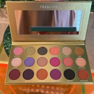 BRAND NEW IN BOX Eyeshadow Palette